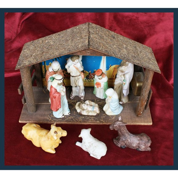 Mogi / ROC Holiday Vintage Lighted Musical Wooden Manger And Bisque
